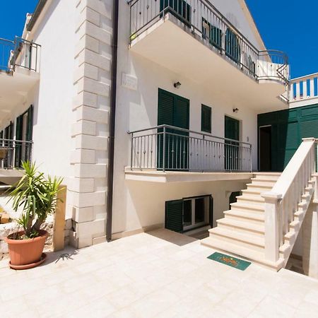 Guesthouse Vakans Slatine Exterior photo